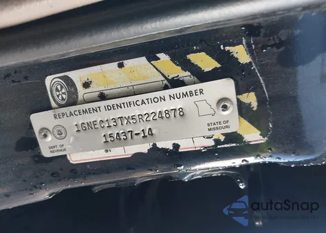 2005 Chevrolet Tahoe Ls из США, поврежденный, VIN 1GNEC13TX5R224878